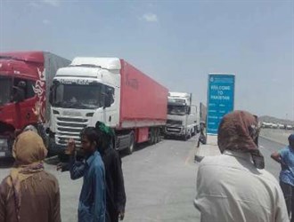 إعادة فتح منفذ "تفتان-ميرجاوة" بين إيران وباكستان للتجارة