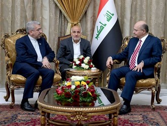 إيران توقع مذكرة تفاهم للتعاون في مجال الطاقة مع العراق؛ وتؤكد استعدادها للمساهمة في إعادة إعماره