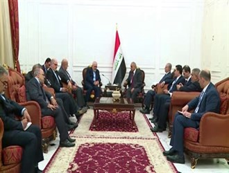 ظريف يلتقي عبد المهدي ونظيره العراقي في العاصمة بغداد