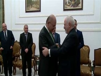 صالح يستقبل ظريف