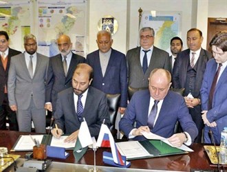 روسيا تستثمر 14 مليار دولار بمدّ أنبوب الغاز البحري بين إيران وباكستان