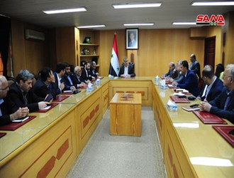 بحث سبل تطوير العلاقات الإقتصادية بين سورية وإيران