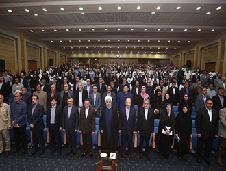 رئيس الجمهورية: لا نتفاوض مع من يريد إصدار الأوامر إلينا