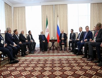 روحاني خلال لقائه بوتين: الوضع في الشرق الأوسط يستلزم تعاوناً أكبر بين روسيا وإيران