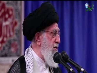 الإمام الخامنئي: طهران ستواصل بجدية خفض إلتزامتها إزاء الاتفاق النووي