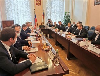 إتفاق ايراني - روسي للتعاون في مجال الثروة السمكية في بحر قزوين والخليج الفارسي