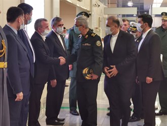 اللواء باقري يبحث في موسكو سبل تعزيز التعاون الايراني-الروسي