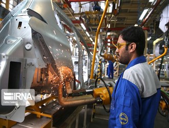 القطاع الصناعي الإيراني يتحدى الحظر ويسجل نمواً