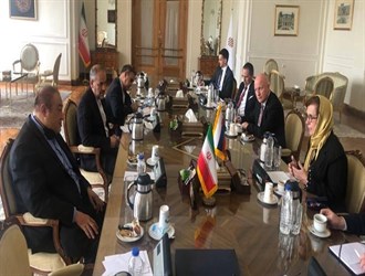 محادثات إيرانية-سلوفاكية لتعزيز التعاون الإقتصادي