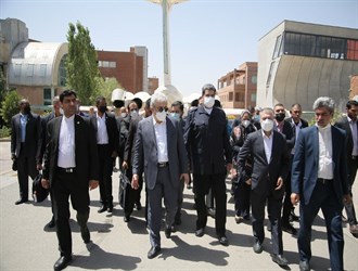 مادورو يرحب بدعم إيران لإنشاء واحات التكنولوجيا في فنزويلا