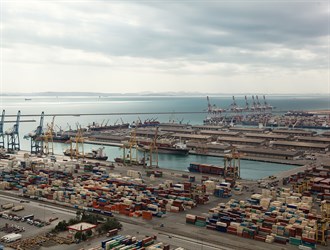 إيران تخطط لترانزيت بحري بحجم 10 ملايين طن مع روسيا