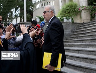 مذكرة تفاهم بقيمة 40 مليار دولار بين إيران وروسيا